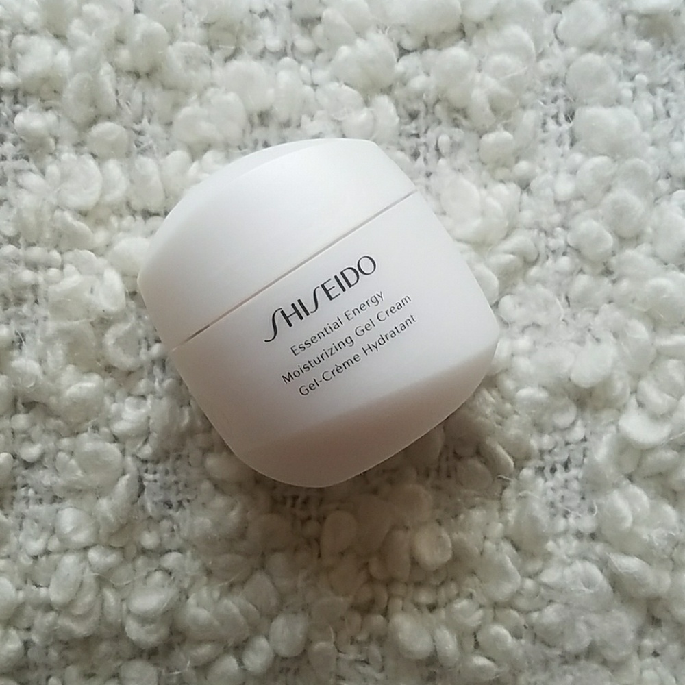 SHISEIDO essential gel cream